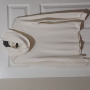 INC International Concepts light weight white cowl neck sweater size M